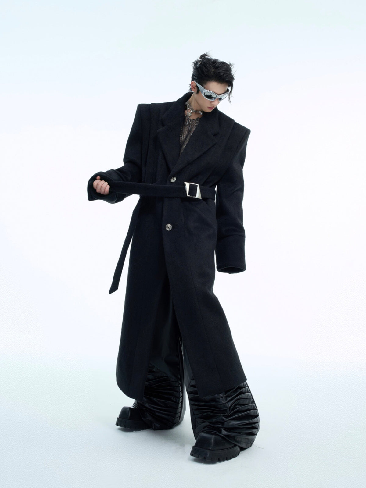 Deconstructed Padded-Shoulder Wool Coat - product image 5