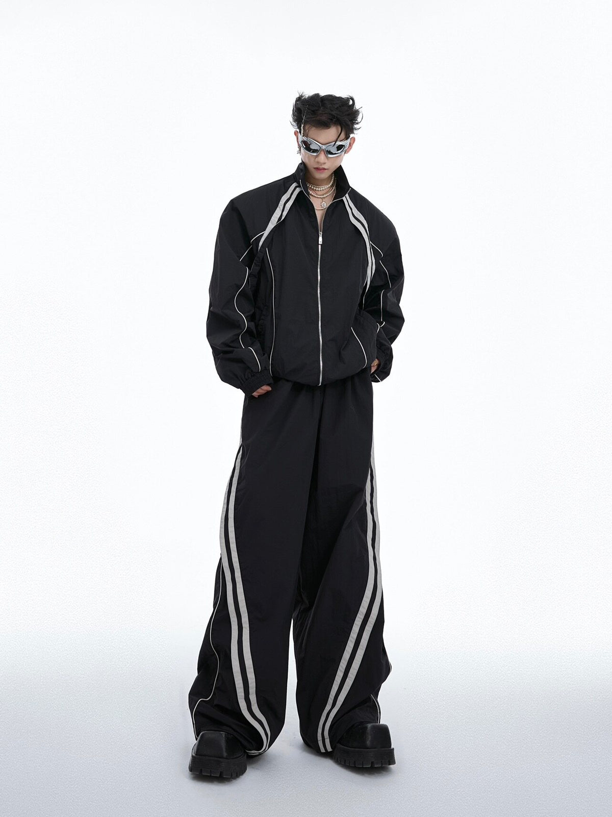 Color-Blocked Nylon Shirt & Pants - product image 2