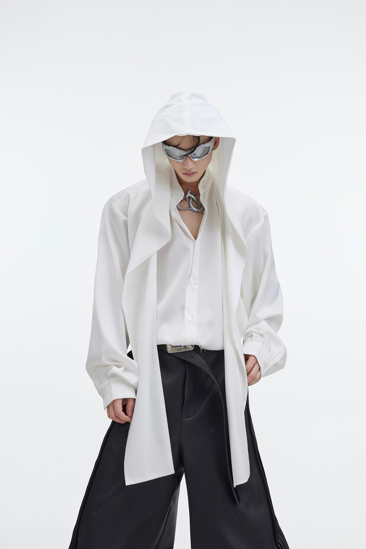 V-Neck Hooded Button-Front Shirt - product image 4