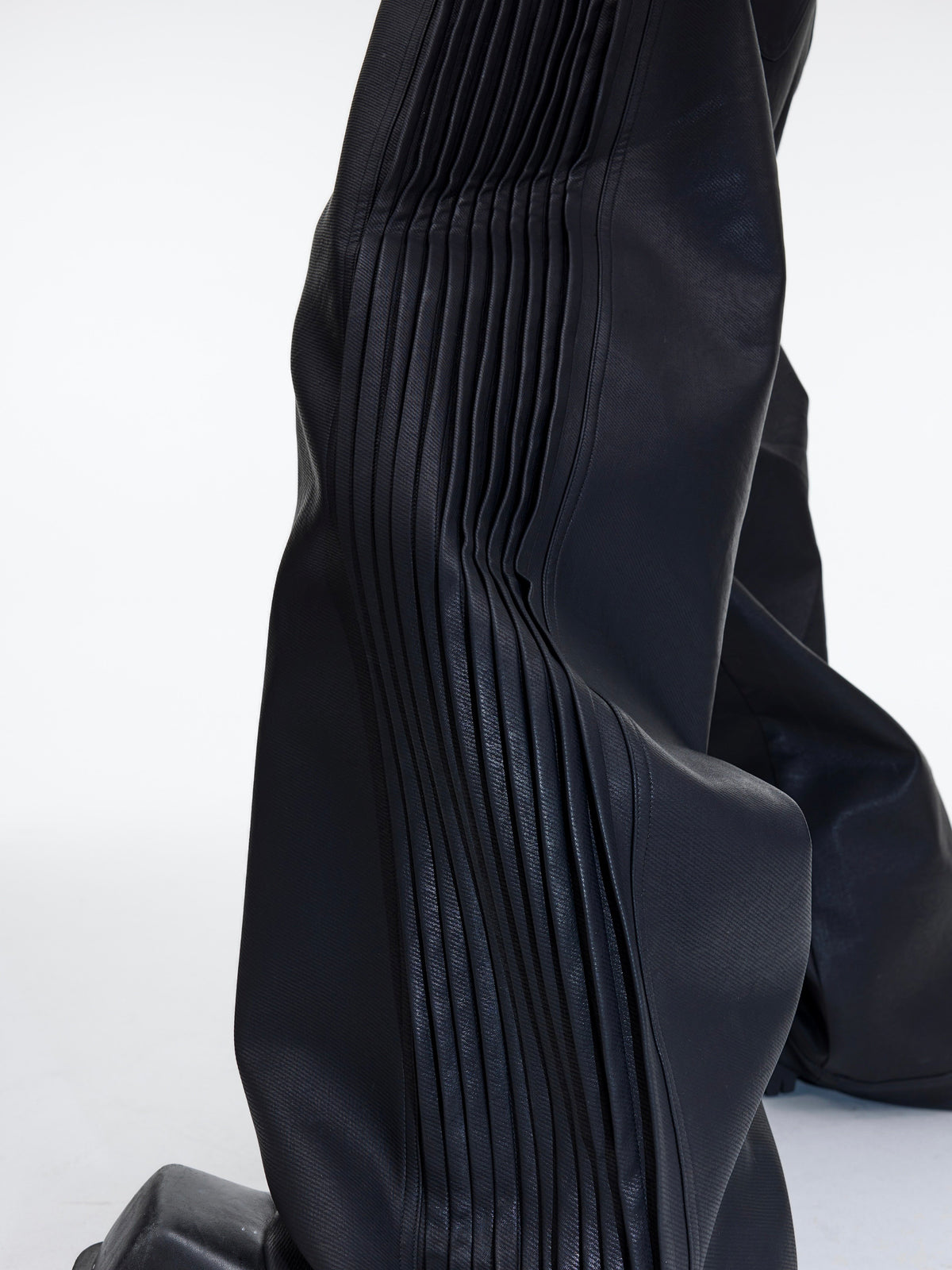 Matte PU Pleated Straight-Leg Pants - product image 3