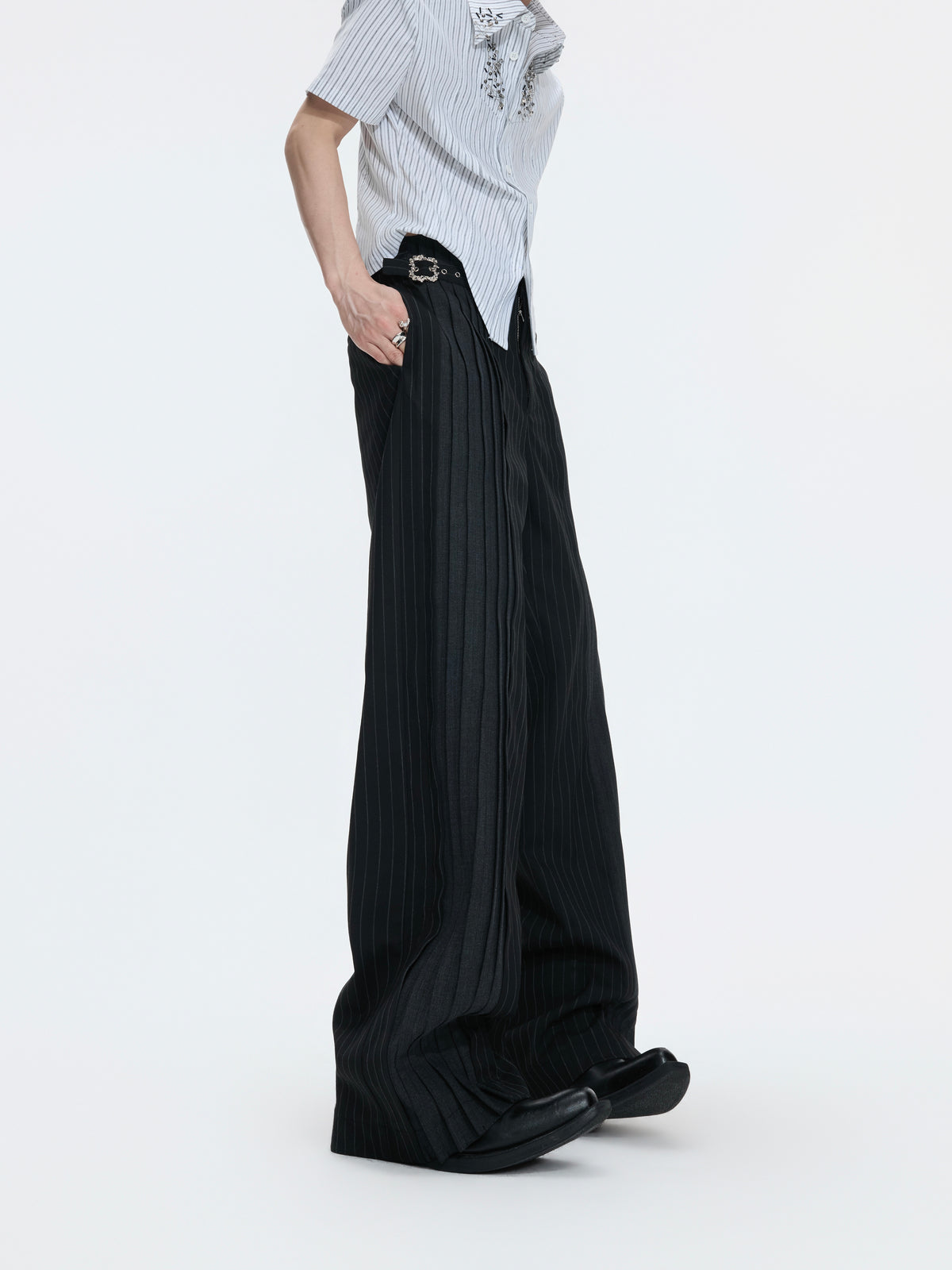 Pleated Stripe Wide-Leg Trousers - product image 3