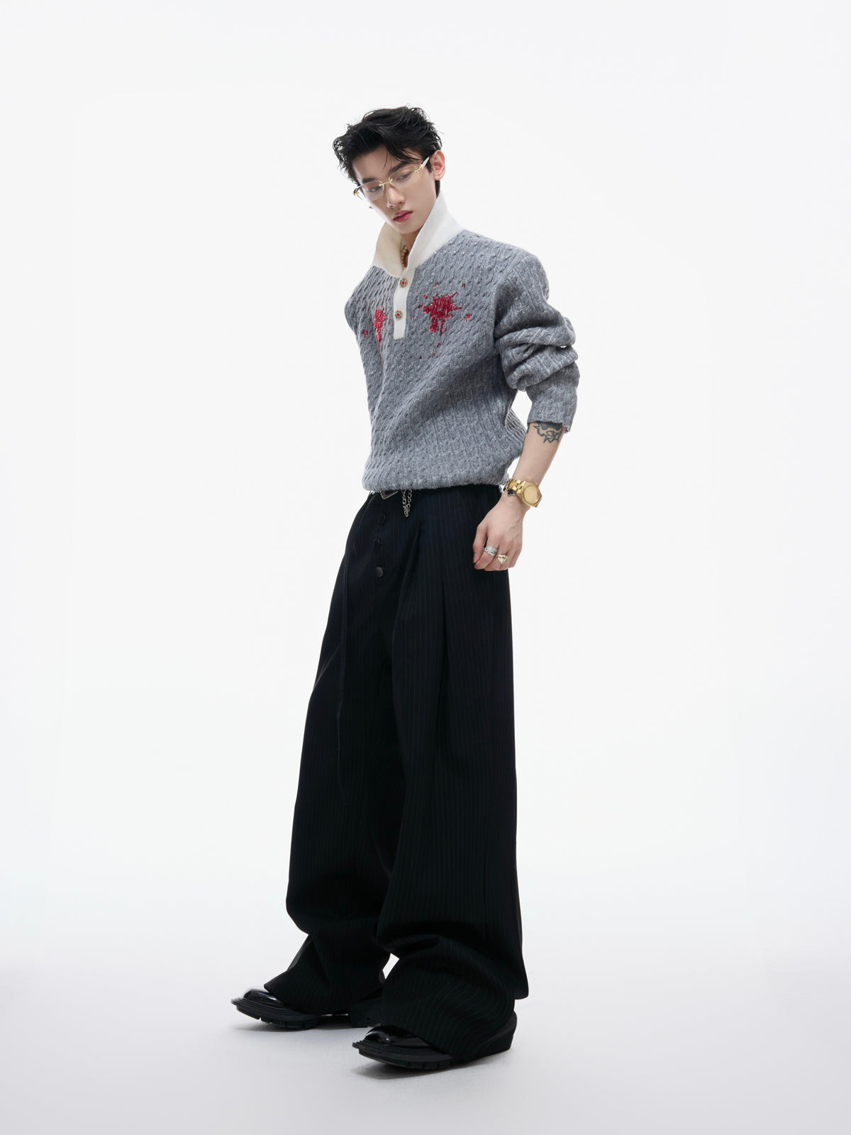 Retro Contrast Sequin Collared Sweater - product image 4