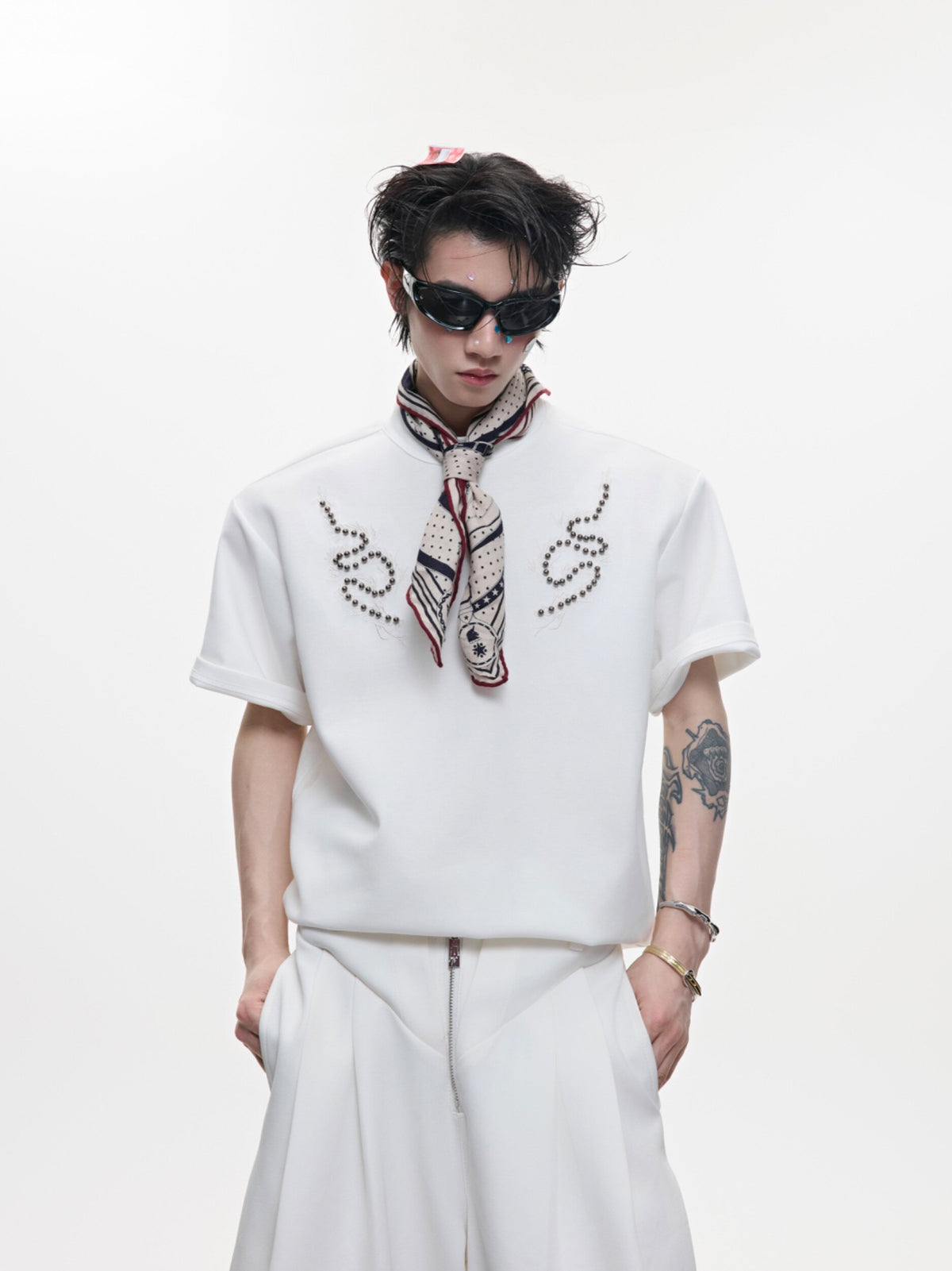 Snake-Eye Spine Studded T-Shirt - product image 4