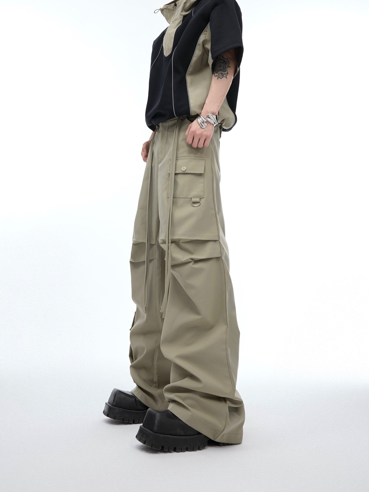 Deconstructed Cotton Top or Cargo Pants - product image 4