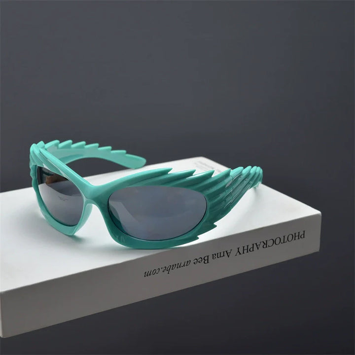 Exaggerated Retro Punk Winged Sunglasses - ArgueCulture