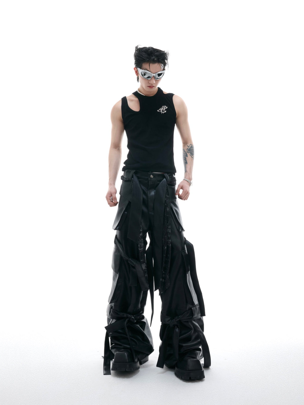 Cutout Metal-Detail Tank Vest - product image 5