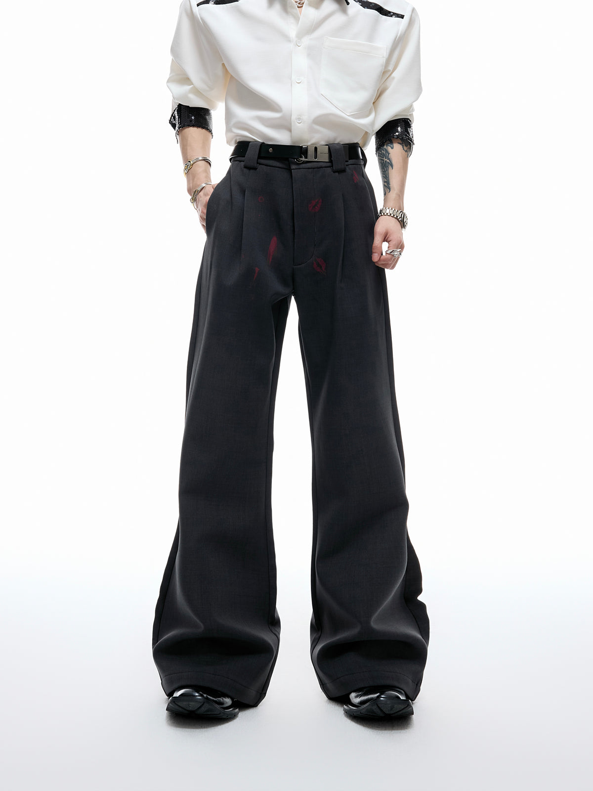 Pleated Red Lip Flared Trousers - product image 2