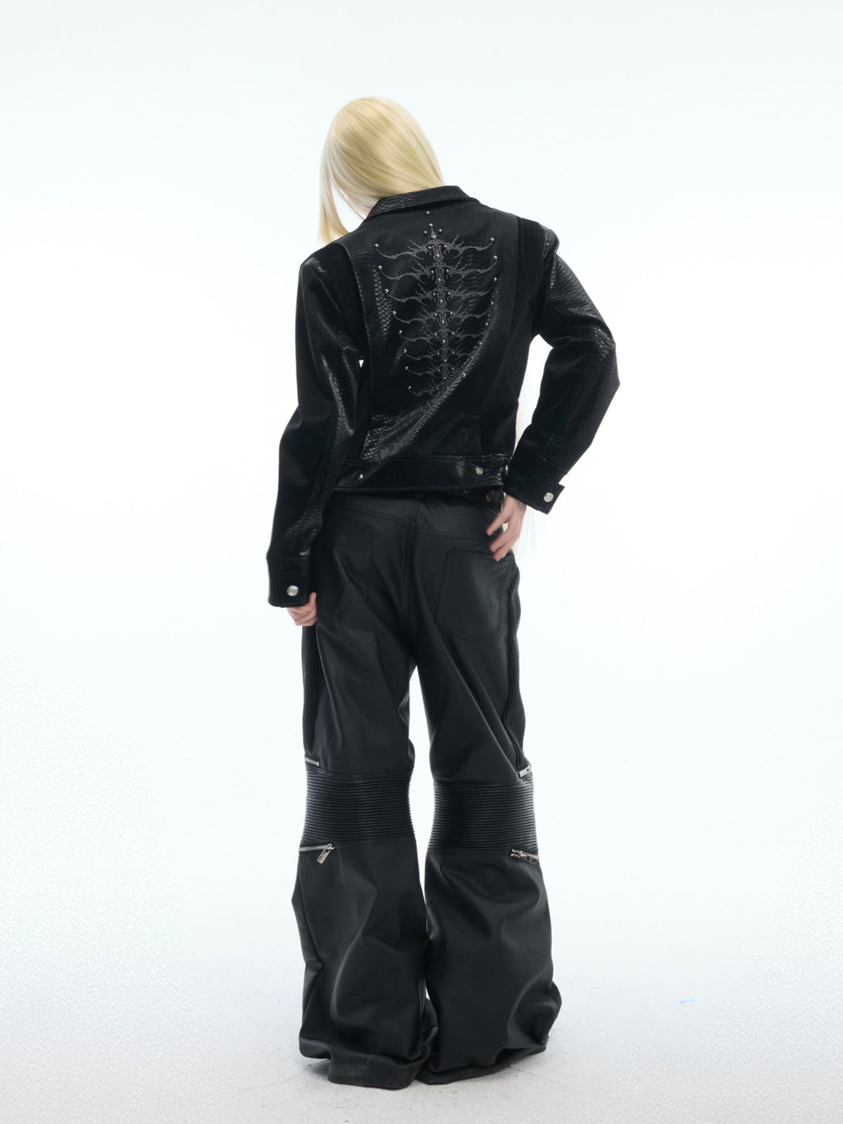 Snake-Texture Studded Cropped Jacket - product image 4
