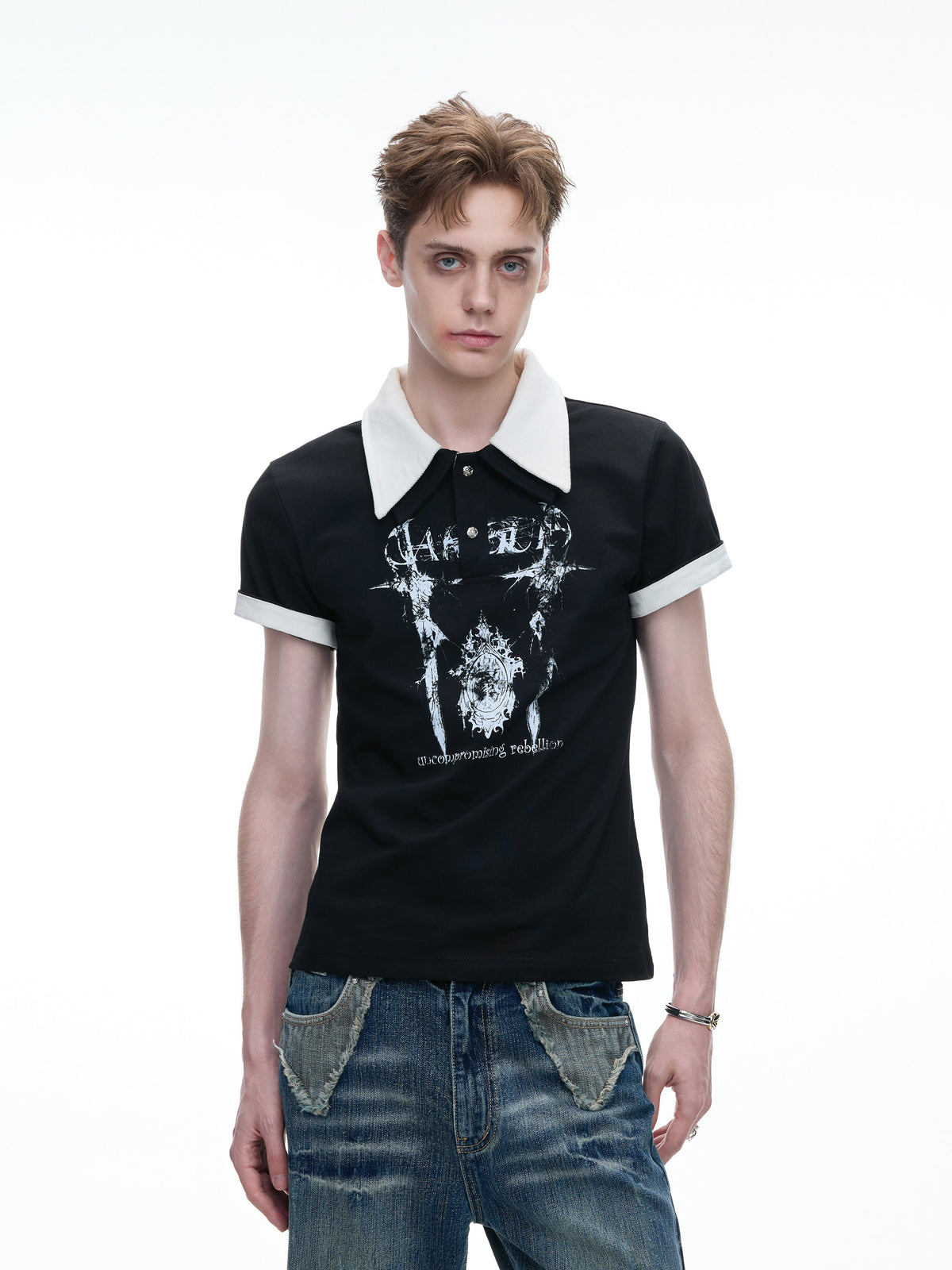 Contrast Panel Double-Collar T-Shirt - product image 1