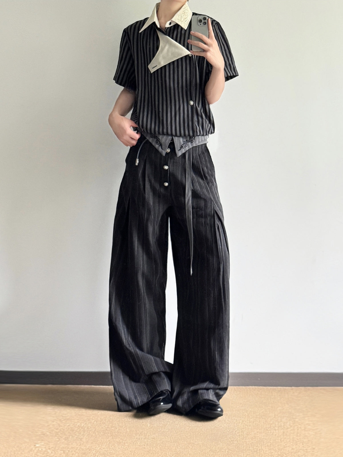 Embroidered Wide-Leg Trousers - product image 4
