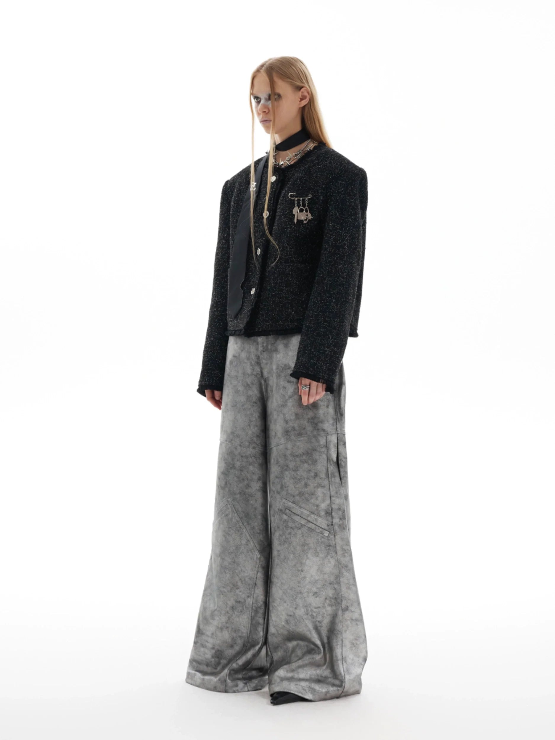 Luxury Short Tweed Jacket with Metallic Details and Fringe Trim ¡§C High Fashion - ArgueCulture