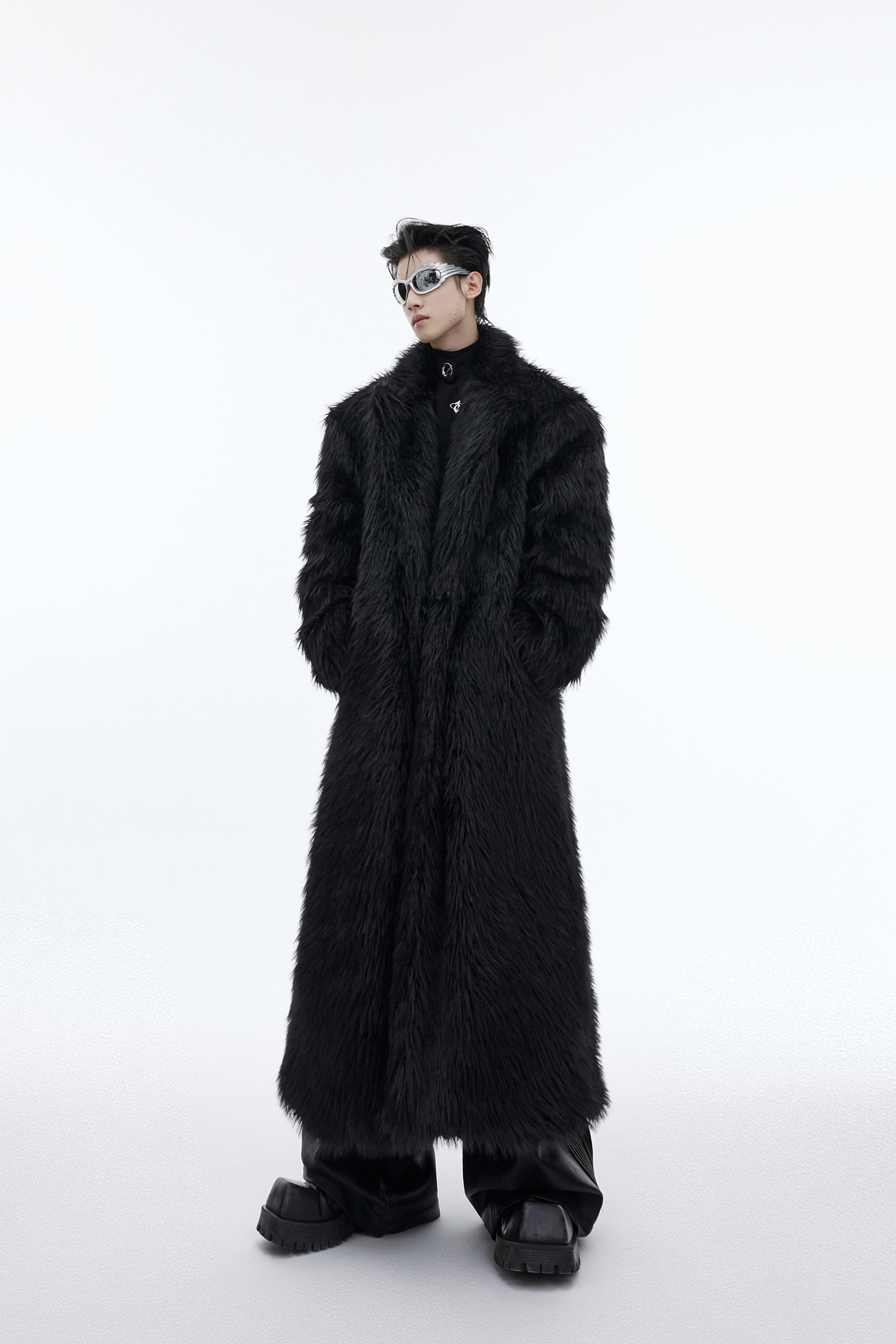 Oversized-Faux-Fur-Long-Coat---Streetwear-Heavyweight-Puffer-Jacket-Black