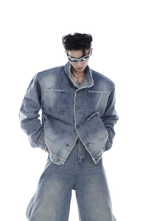 Vintage-Washed-Denim-Jacket---Cropped-Distressed-with-Padded-Shoulders-Light-Blue
