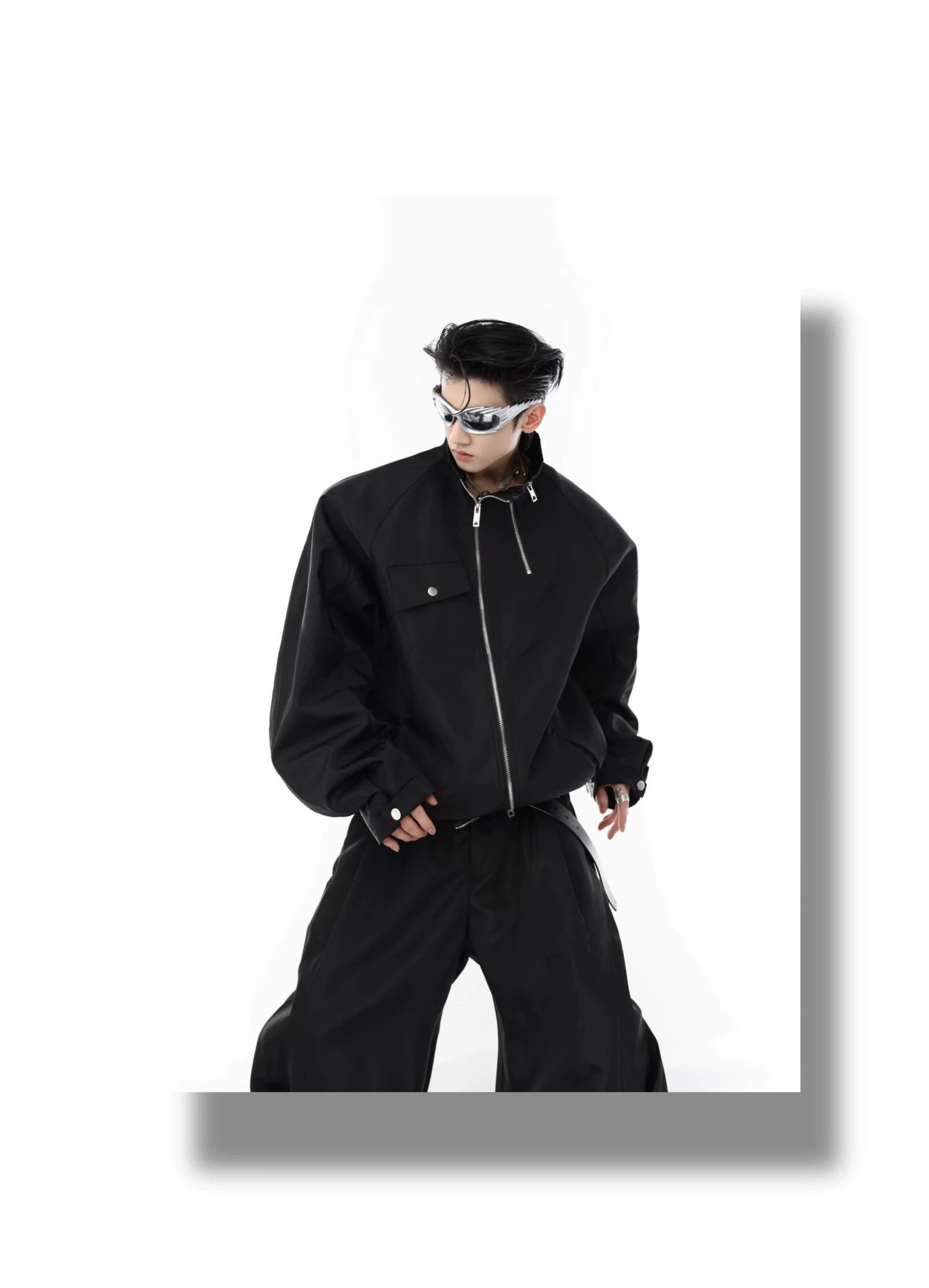 desc::asymmetric-curved-blade-techwear-windbreaker-set-detail-img-15