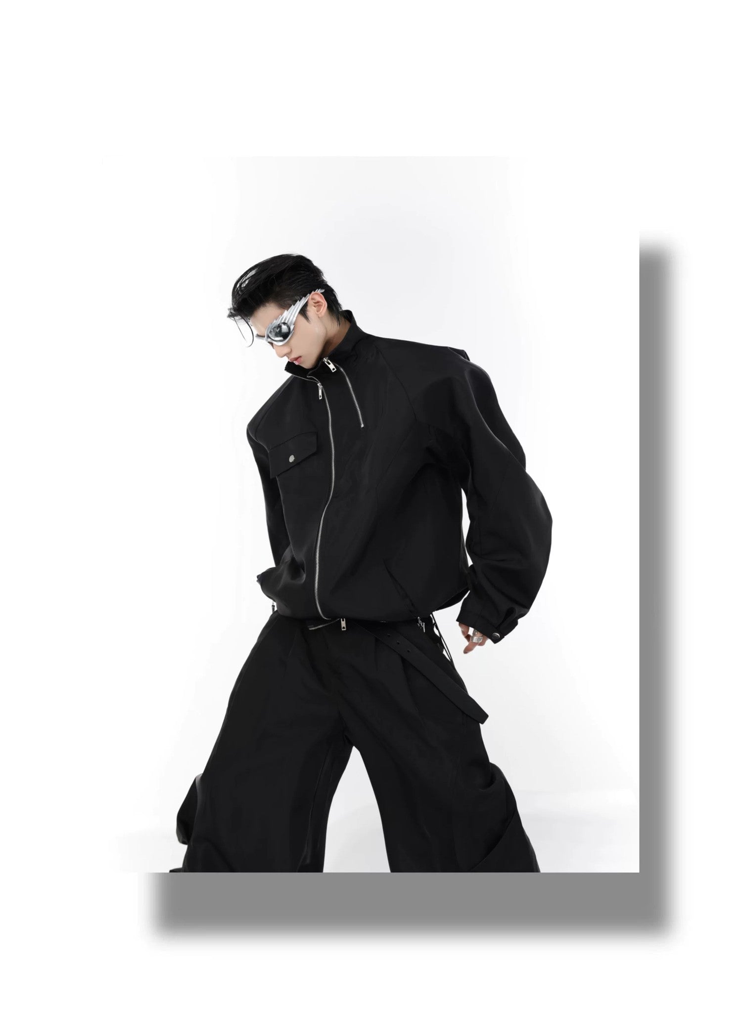 desc::asymmetric-curved-blade-techwear-windbreaker-set-detail-img-20