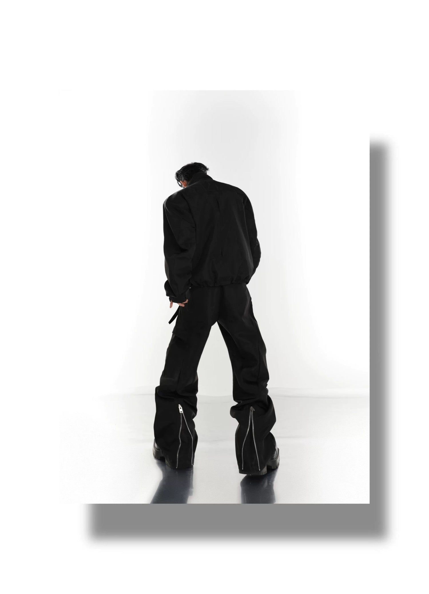 desc::asymmetric-curved-blade-techwear-windbreaker-set-detail-img-22