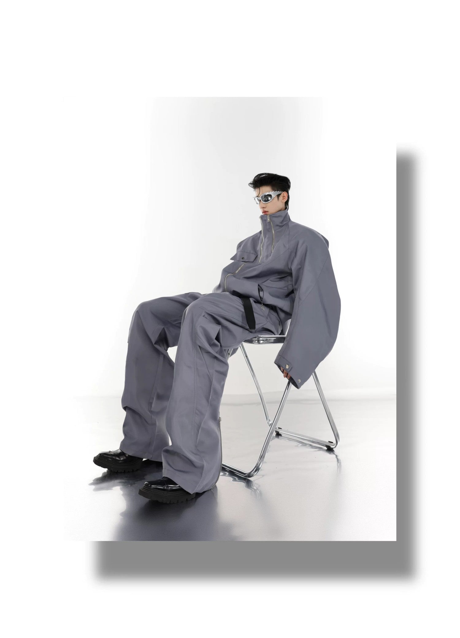 desc::asymmetric-curved-blade-techwear-windbreaker-set-detail-img-3