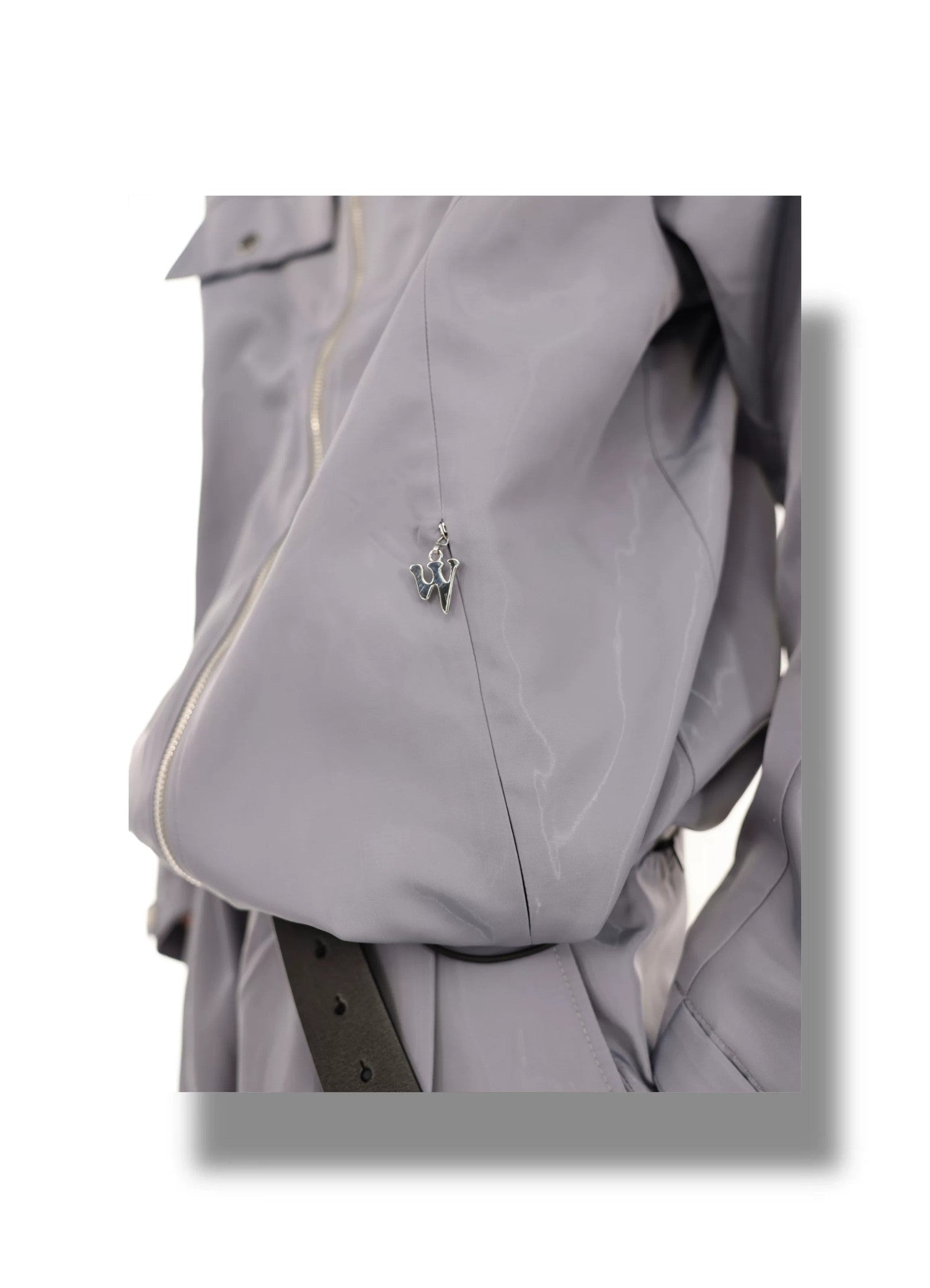 desc::asymmetric-curved-blade-techwear-windbreaker-set-detail-img-4