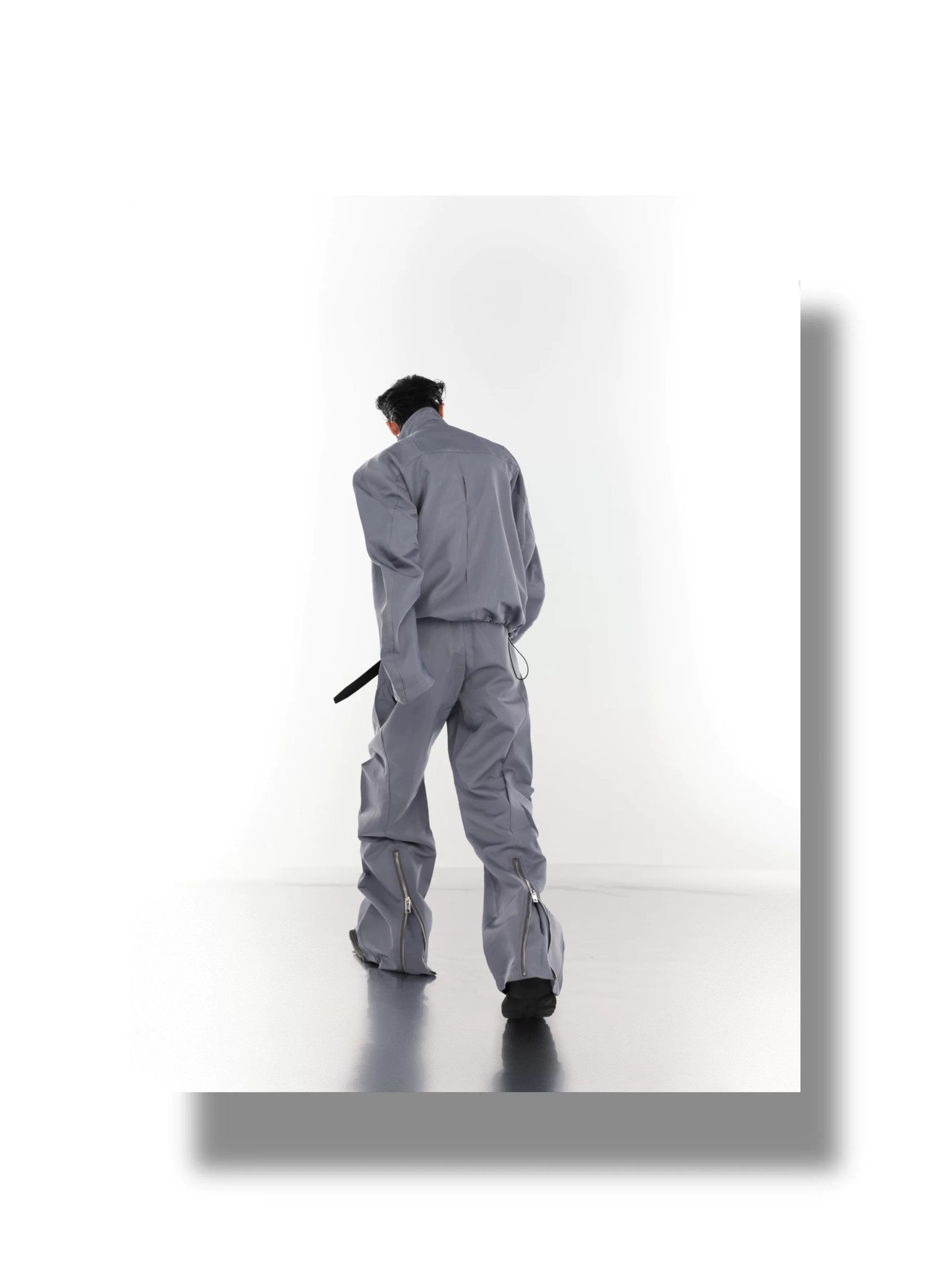 desc::asymmetric-curved-blade-techwear-windbreaker-set-detail-img-8