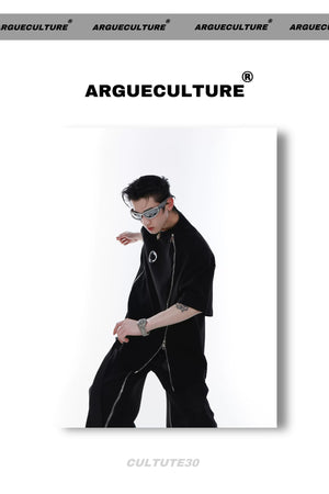 desc::avant-garde-double-zipper-shoulder-pad-tee-metal-print-detail-img-4