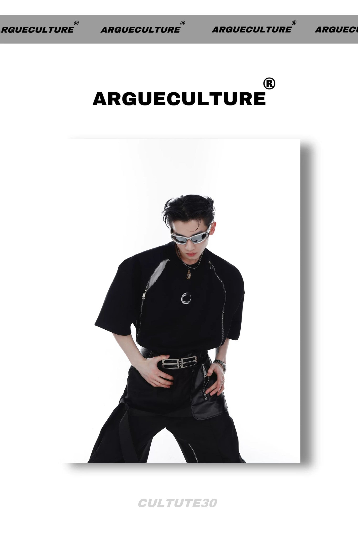 desc::avant-garde-double-zipper-shoulder-pad-tee-metal-print-detail-img-6