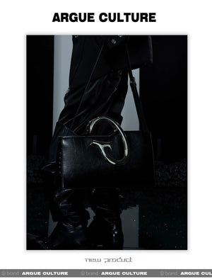 desc::avant-garde-metal-handle-irregular-chain-crossbody-bag-detail-img-1