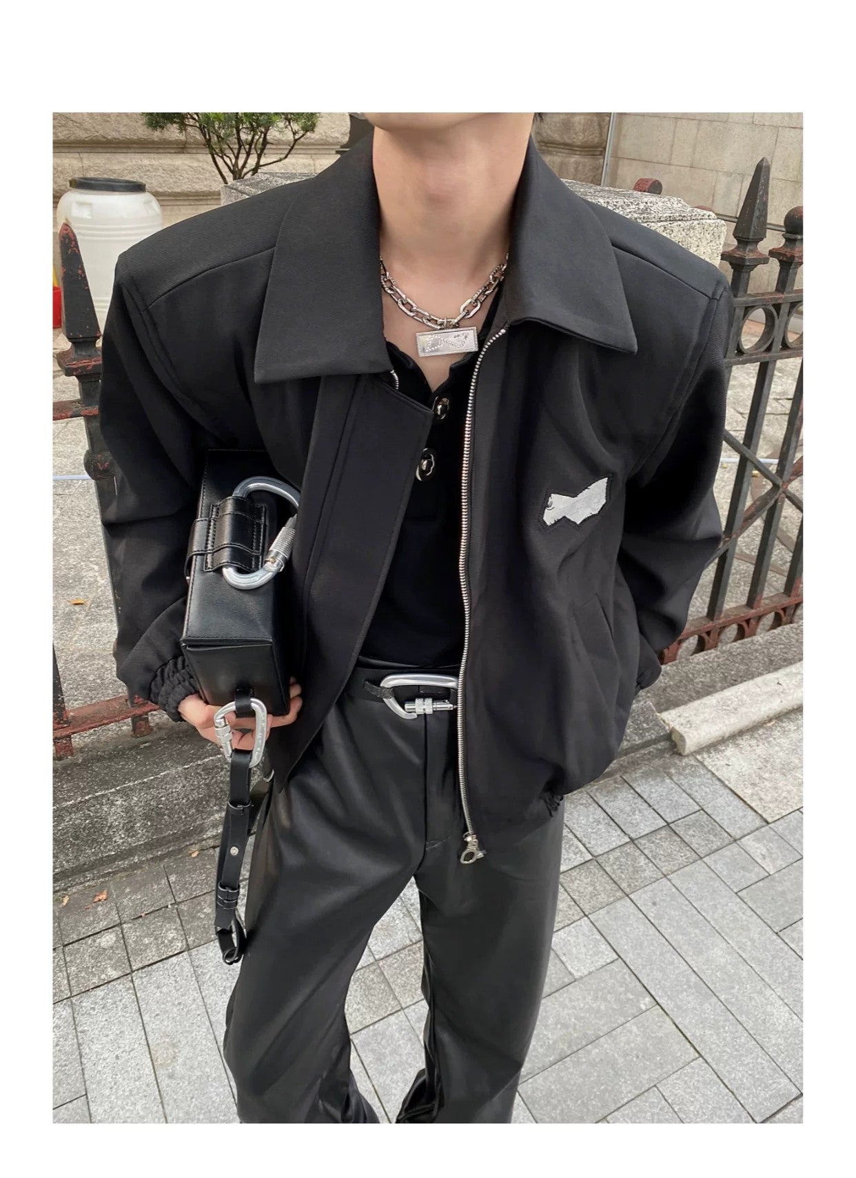 desc::boxy-padded-shoulder-cropped-jacket-unisex-streetwear-detail-img-9