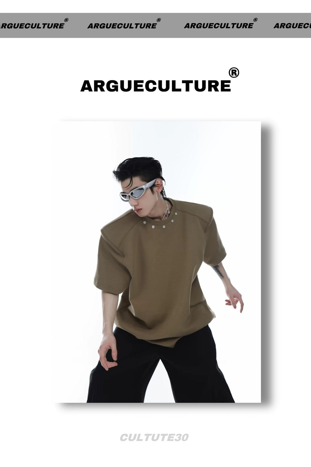 desc::boxy-shoulder-pad-t-shirt-with-metal-buttons-detail-img-10