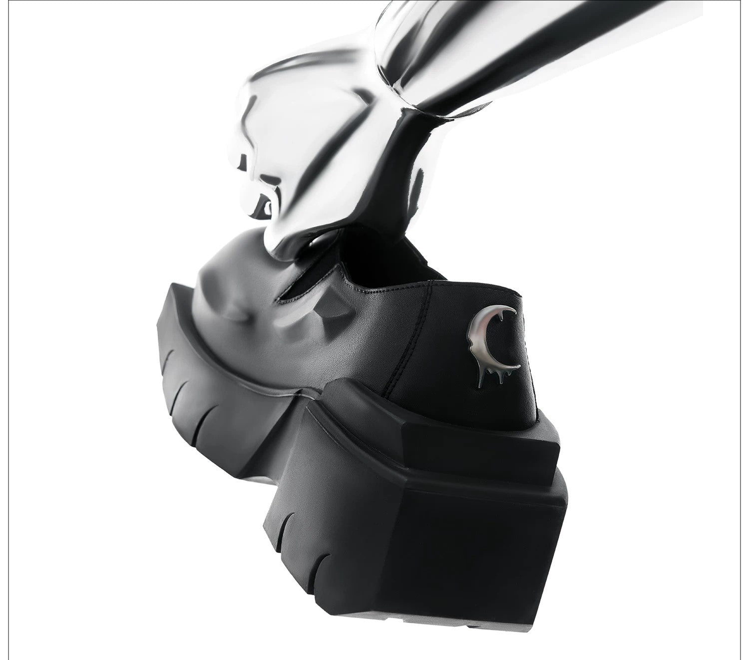 desc::chunky-armor-platform-derby-shoes-genuine-leather-detail-img-10