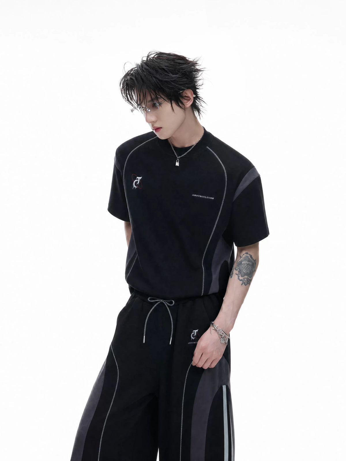 Contrast-Stitched Tee & Straight Pants Set in Black - main image 3