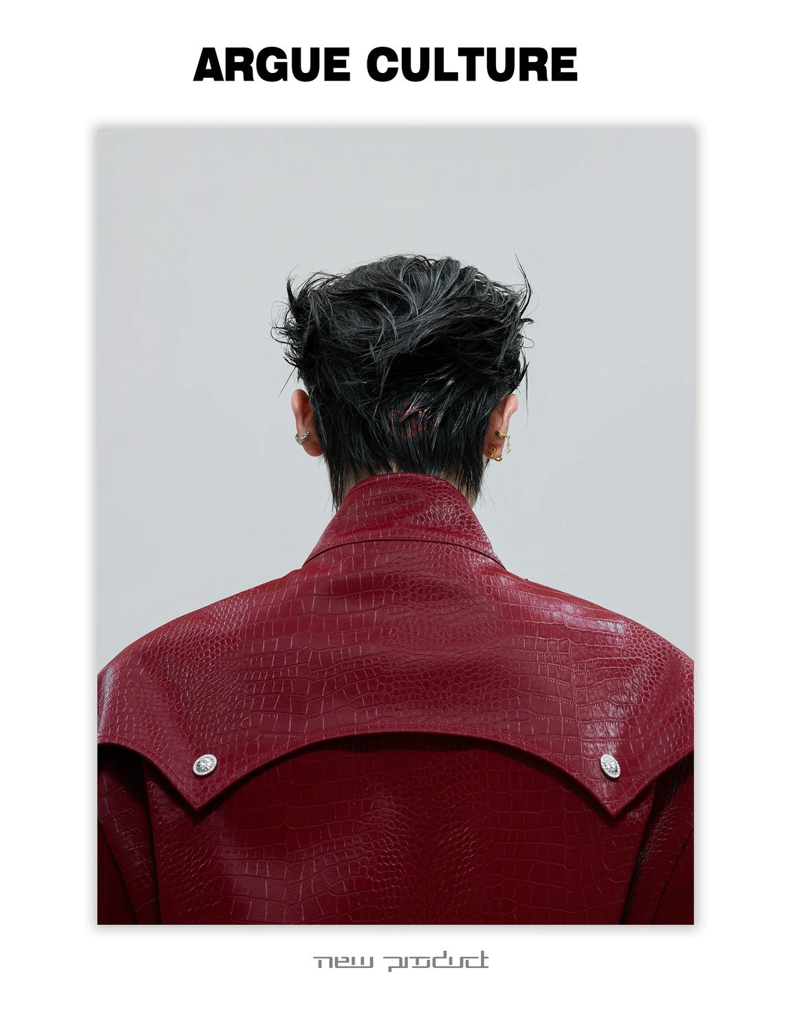 desc::croc-embossed-cropped-moto-jacket-with-metal-accents-detail-img-7