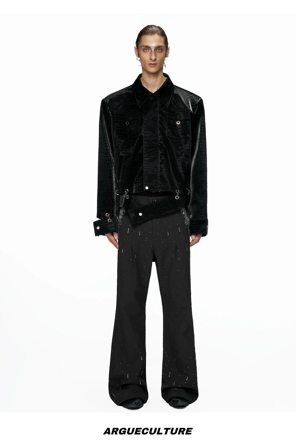 desc::cropped-croc-embossed-leather-jacket-with-metal-hardware-detail-img-11