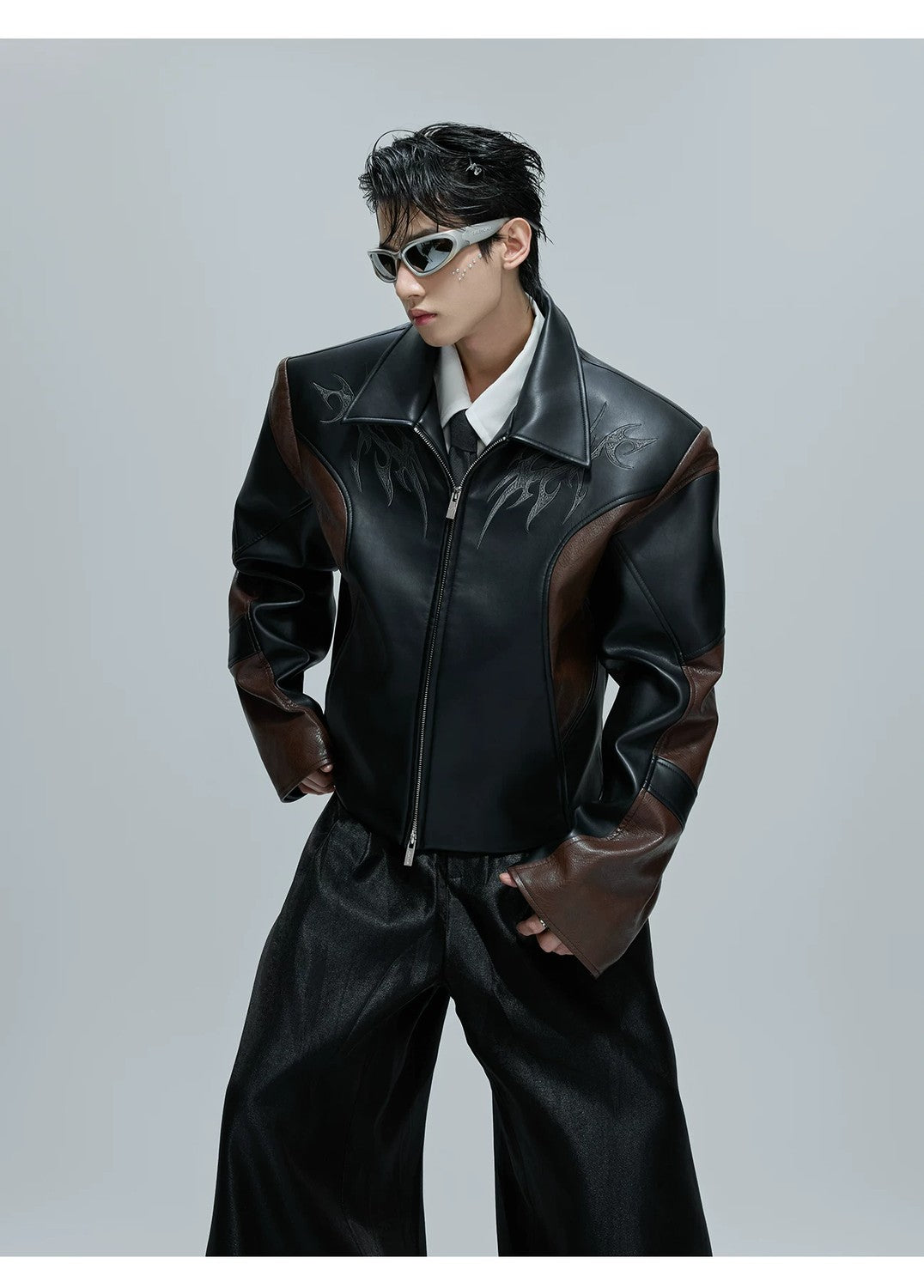 desc::cropped-crocodile-texture-spine-moto-jacket-detail-img-4