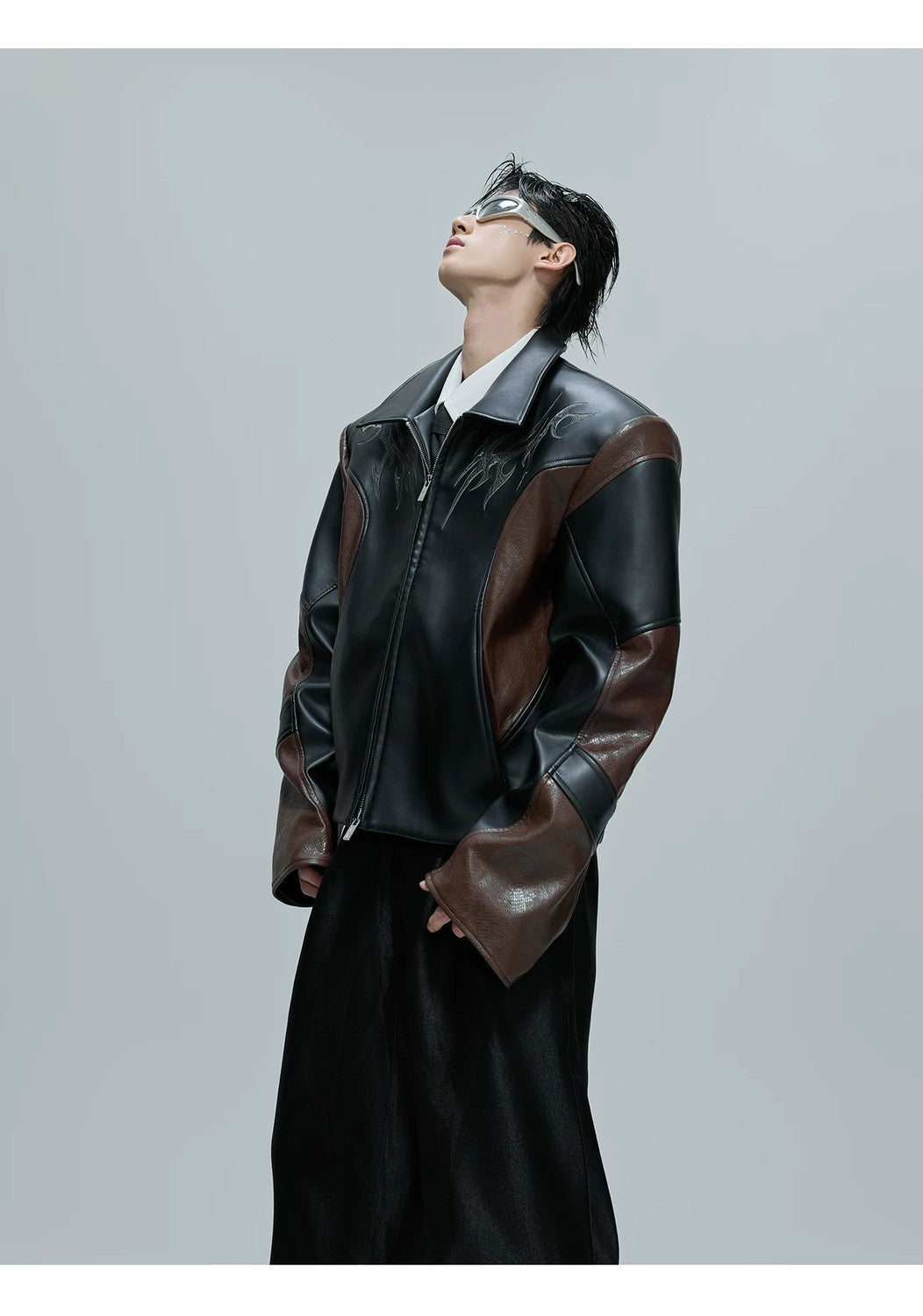 desc::cropped-crocodile-texture-spine-moto-jacket-detail-img-6