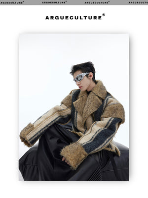 desc::cropped-faux-fur-jacket-vintage-contrast-lapel-detail-img-3