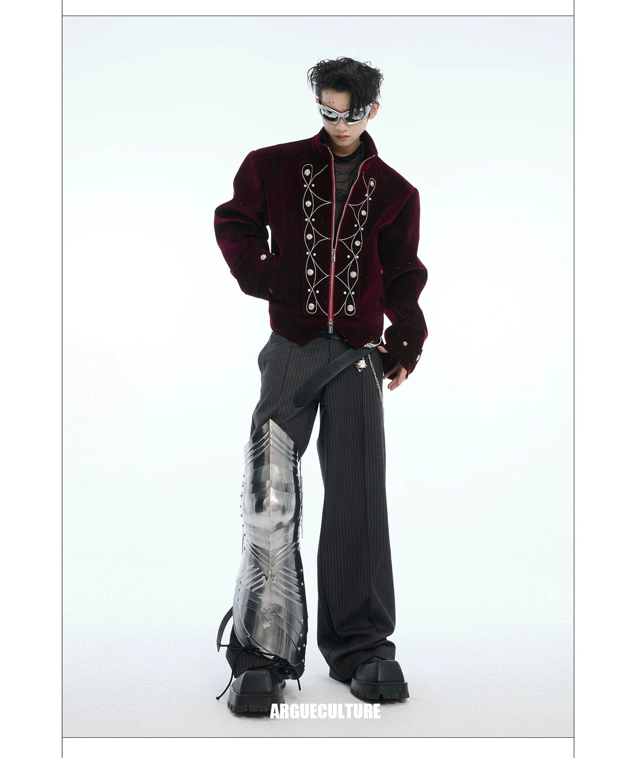 desc::cropped-metallic-button-shimmer-streetwear-jacket-detail-img-6