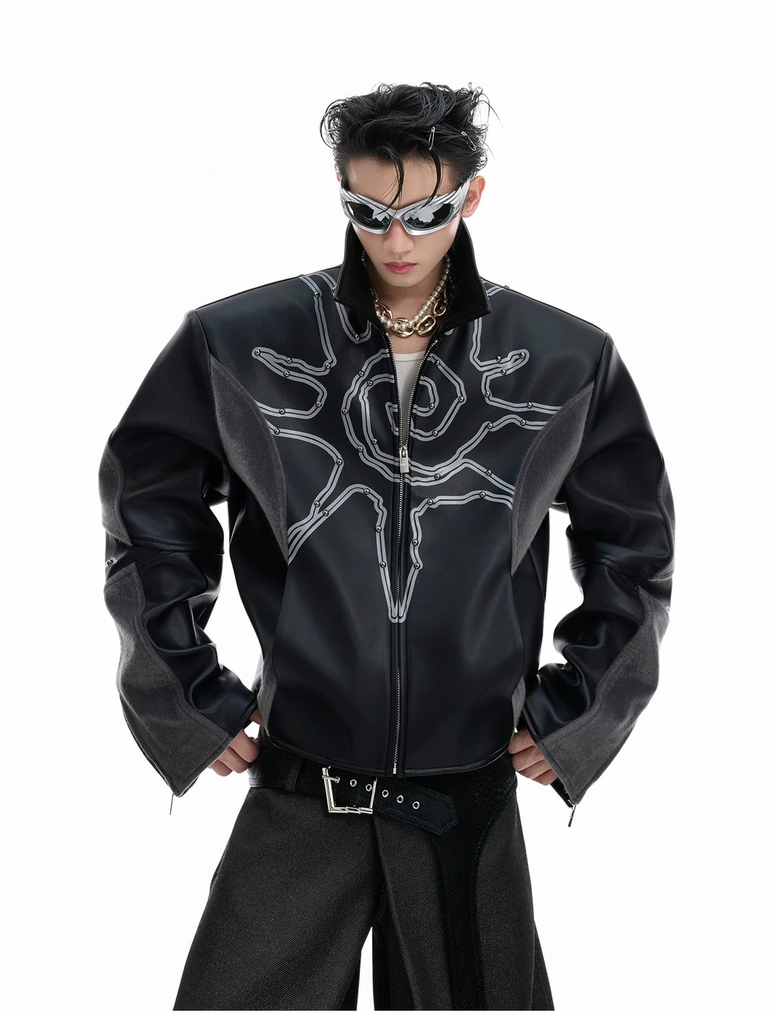 desc::cropped-rivet-leather-jacket-with-faux-fur-patchwork-detail-img-5