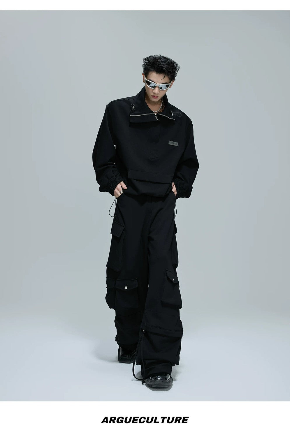 Heavyweight Cropped Zip Sweatshirt & Multi-Pocket Cargo Set