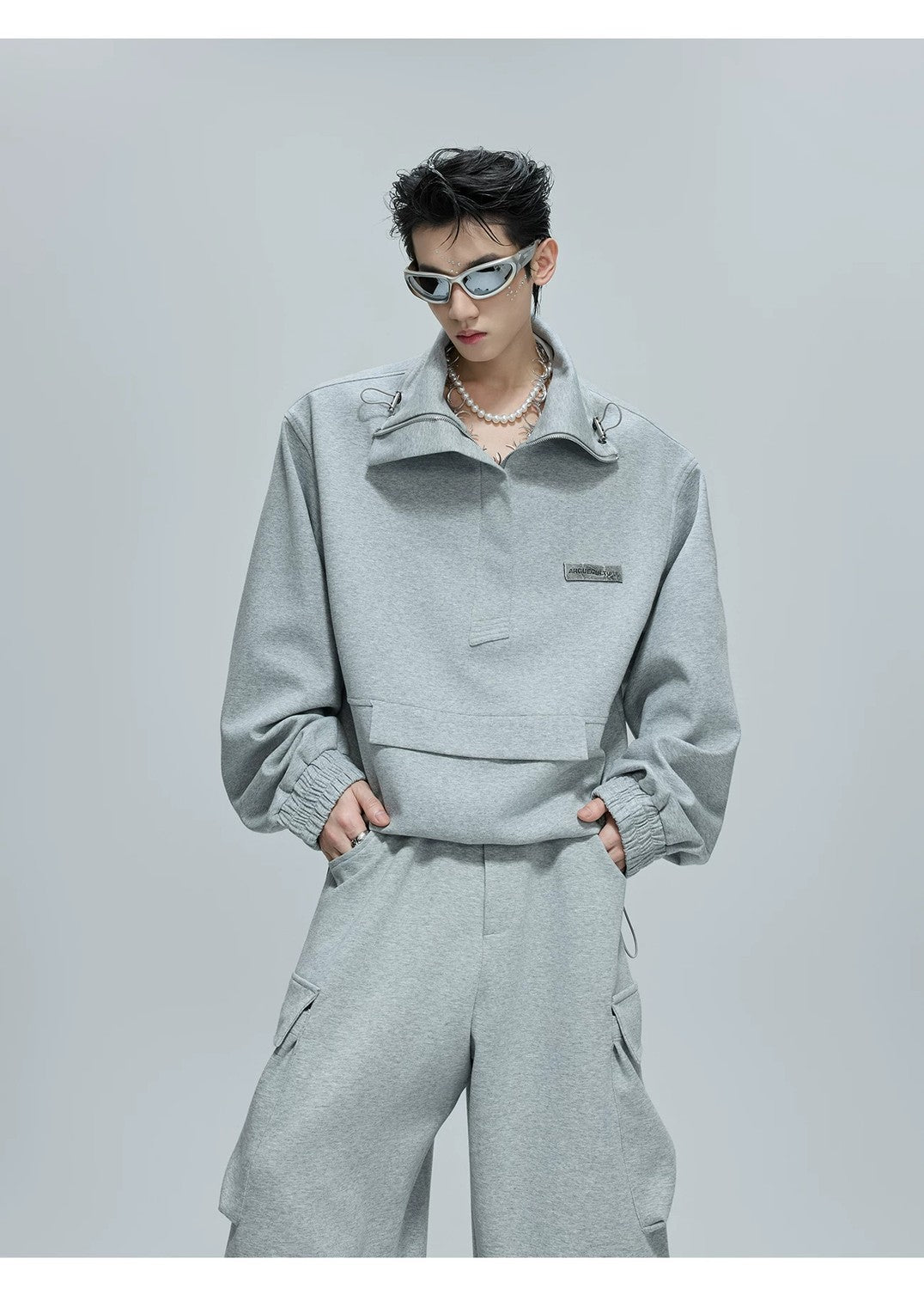 Heavyweight Cropped Zip Sweatshirt & Multi-Pocket Cargo Set