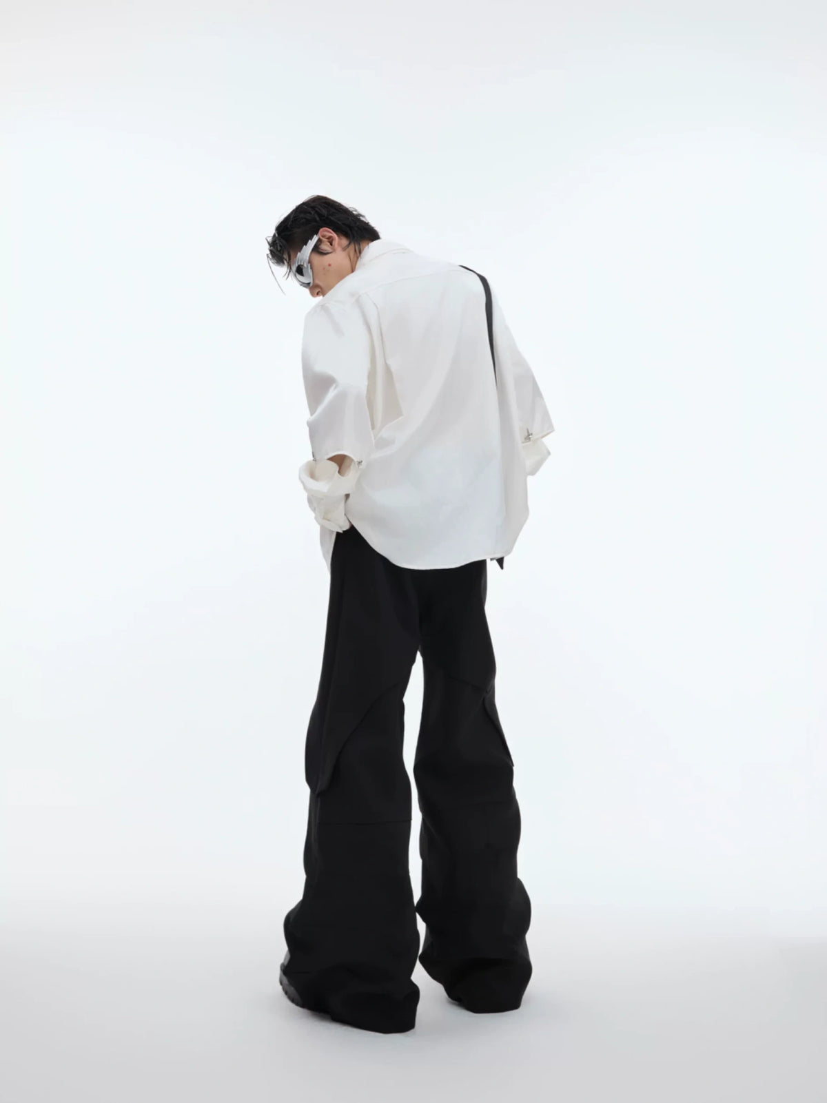 Cutout Deconstructed Shirt With Detachable Shoulders - main image 5