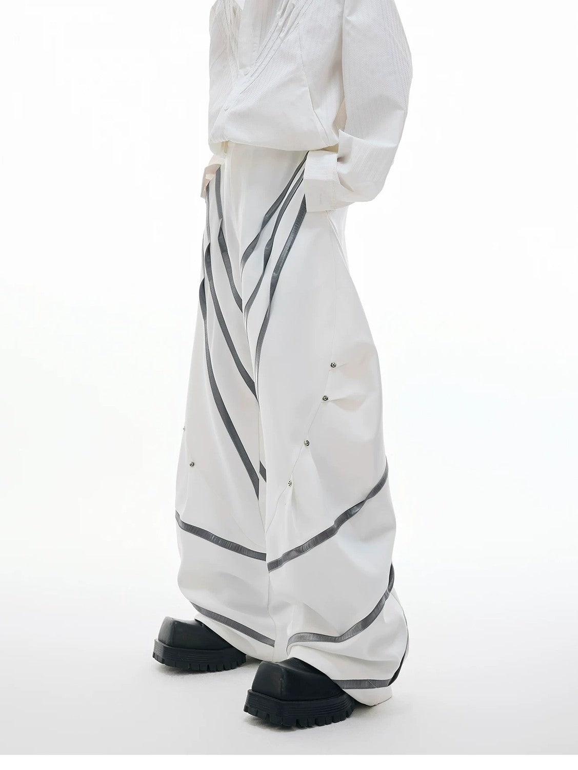 desc::deconstructed-3d-cut-metal-rivet-trousers-detail-img-2