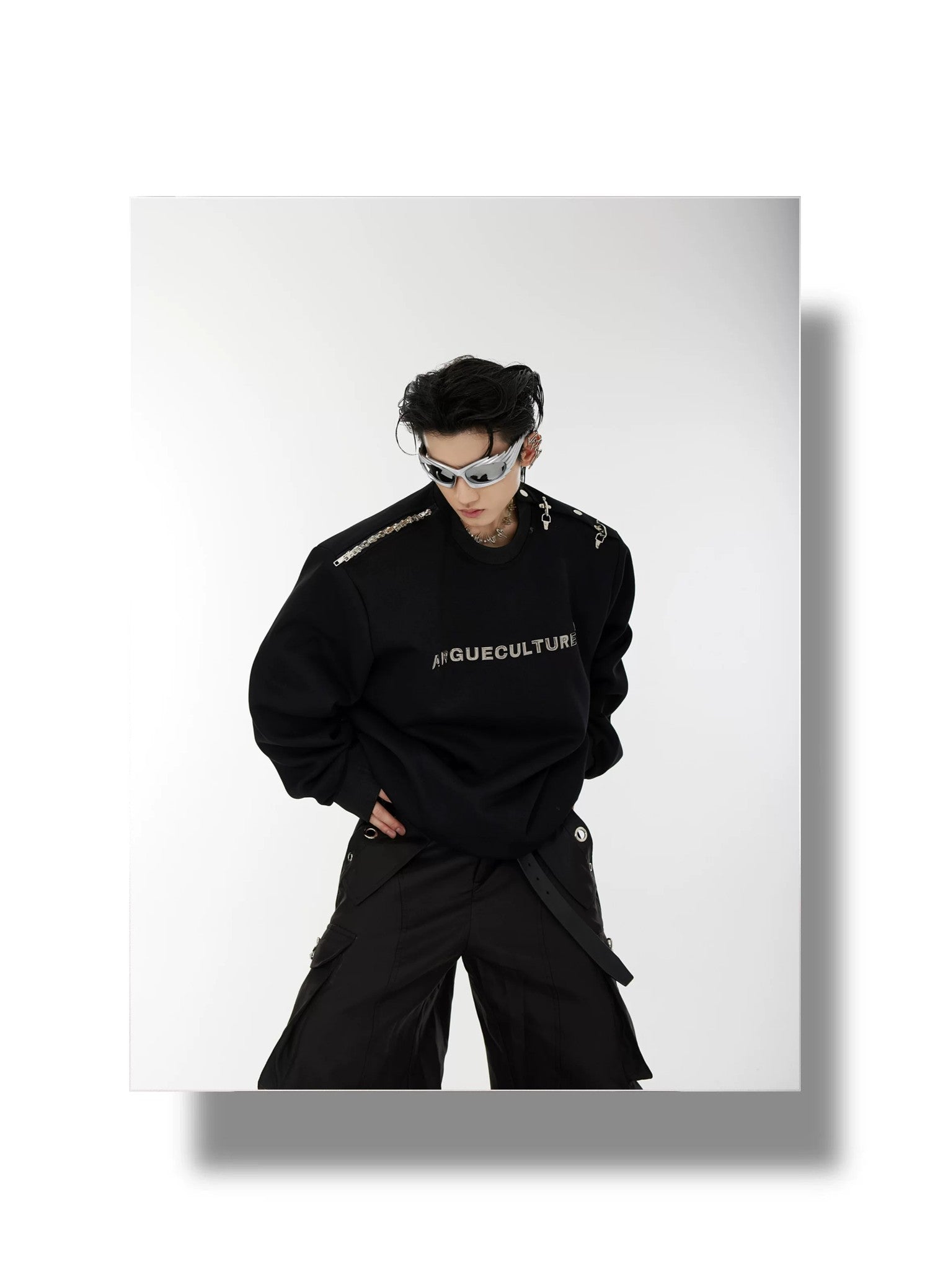 desc::deconstructed-airplane-buckle-pullover-crewneck-detail-img-4