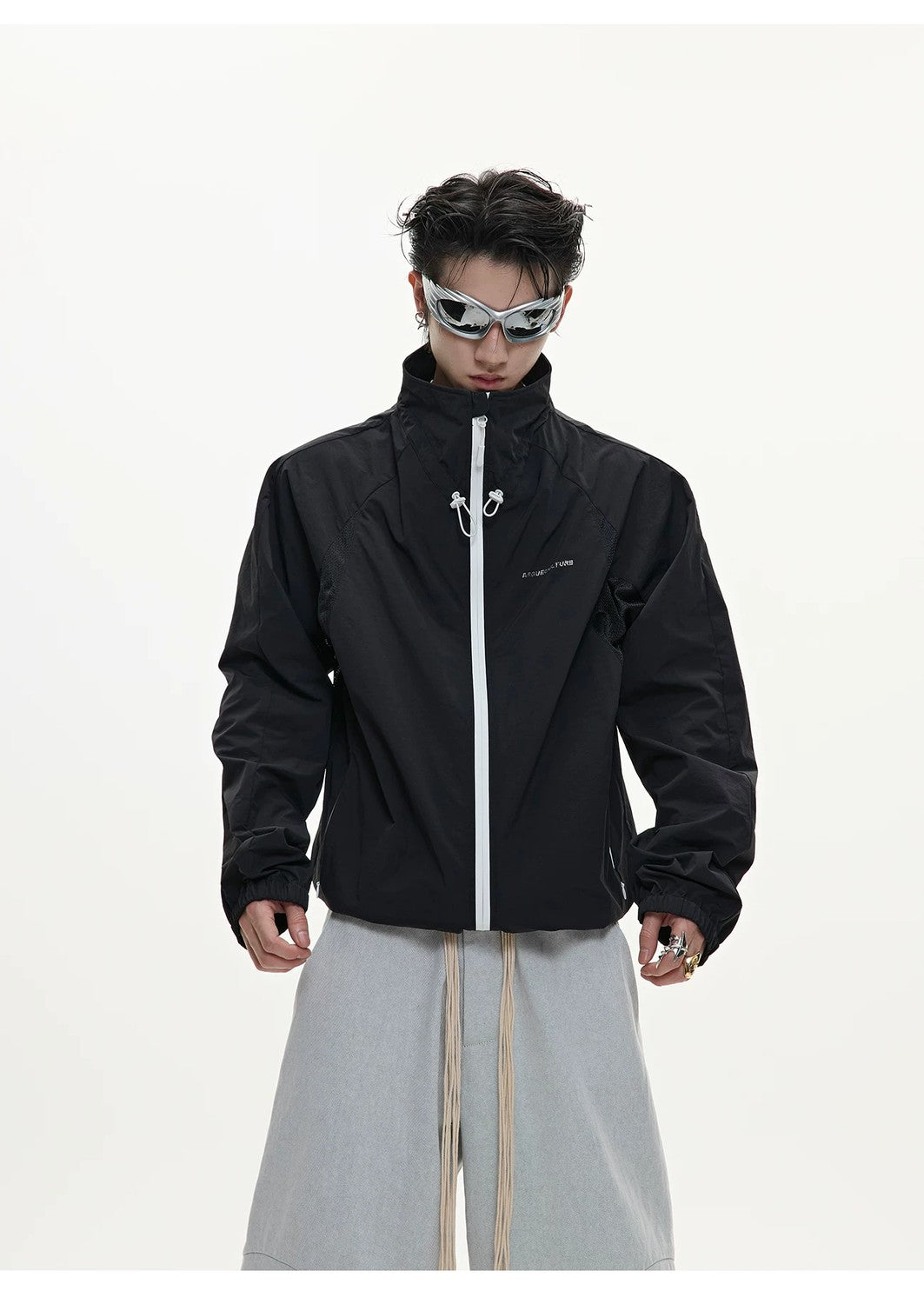 desc::deconstructed-cropped-sun-jacket-upf50-cooling-techwear-detail-img-10