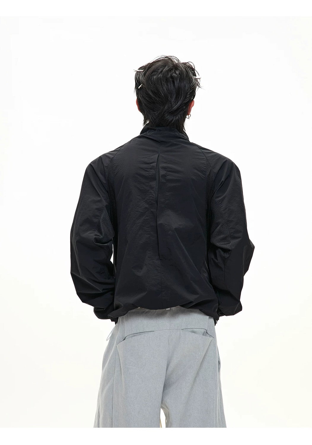 desc::deconstructed-cropped-sun-jacket-upf50-cooling-techwear-detail-img-7