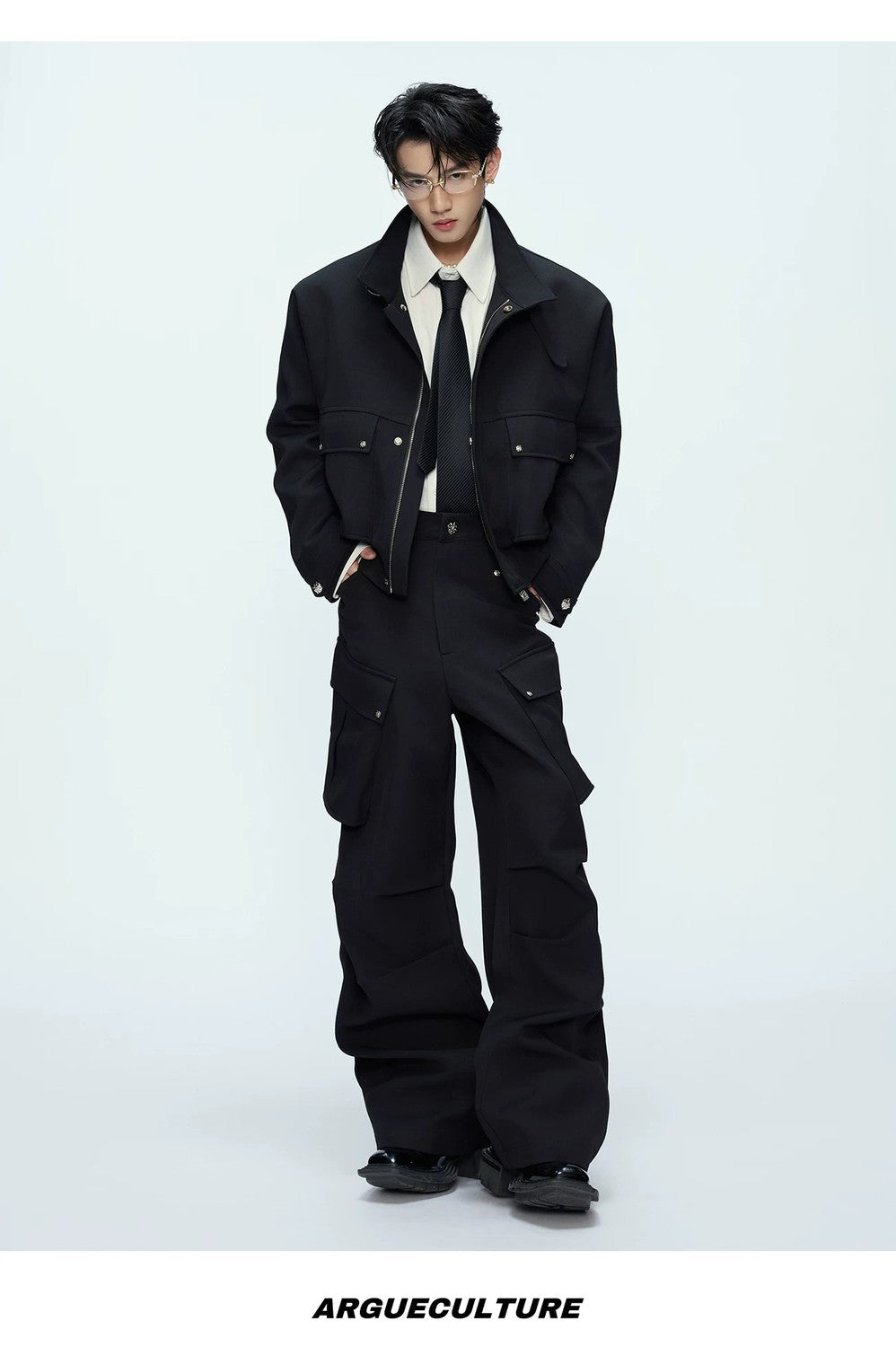 desc::deconstructed-cropped-workwear-jacket-cargo-pants-set-detail-img-14
