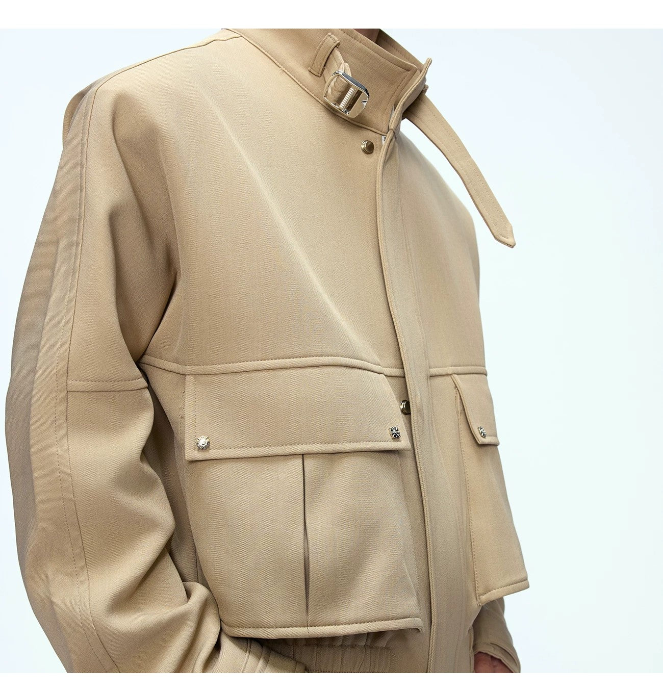 desc::deconstructed-cropped-workwear-jacket-cargo-pants-set-detail-img-5