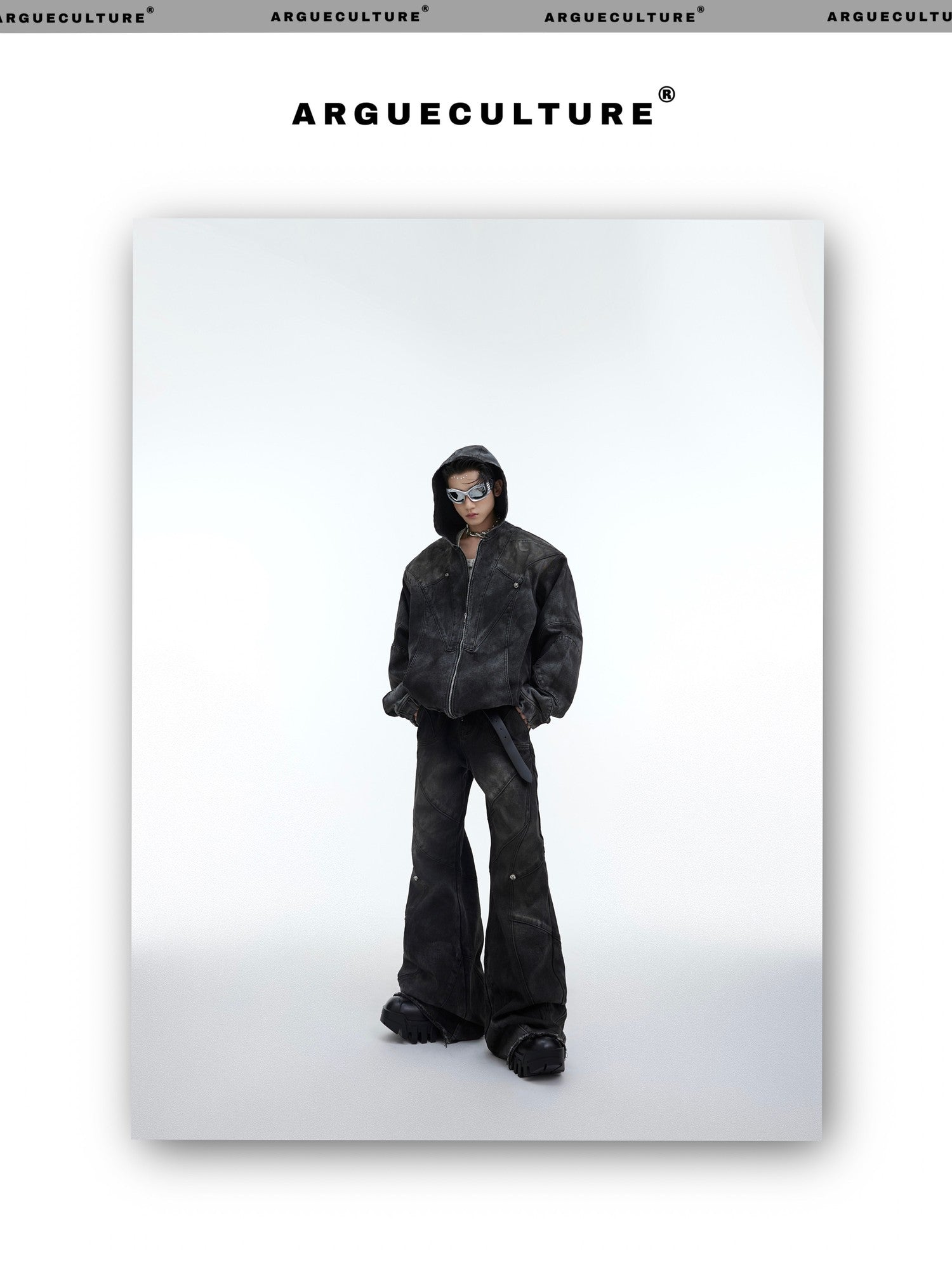 desc::deconstructed-distressed-denim-jacket-pants-set-men-detail-img-14