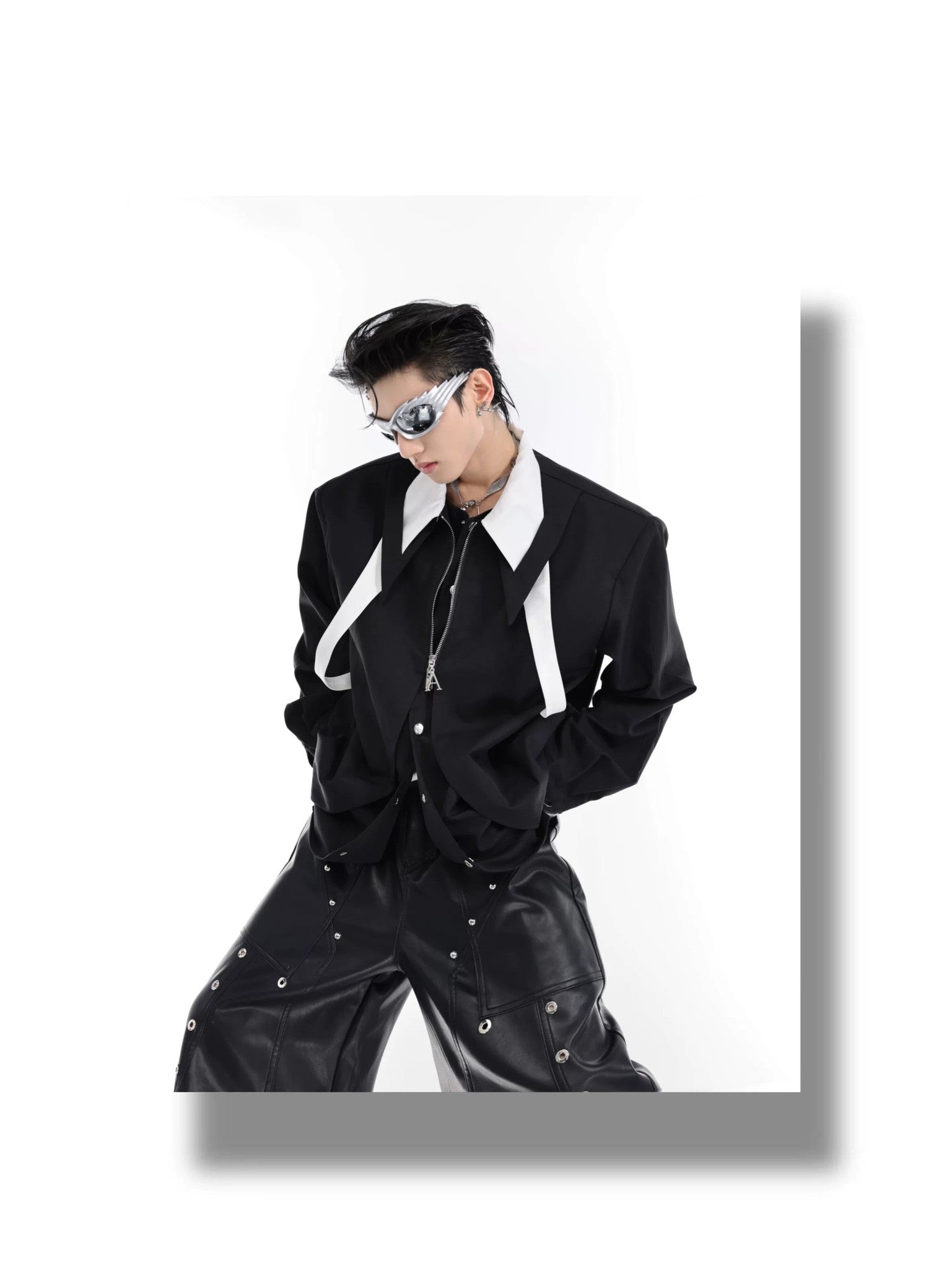 desc::deconstructed-double-layer-tie-shirt-loose-streetwear-detail-img-3