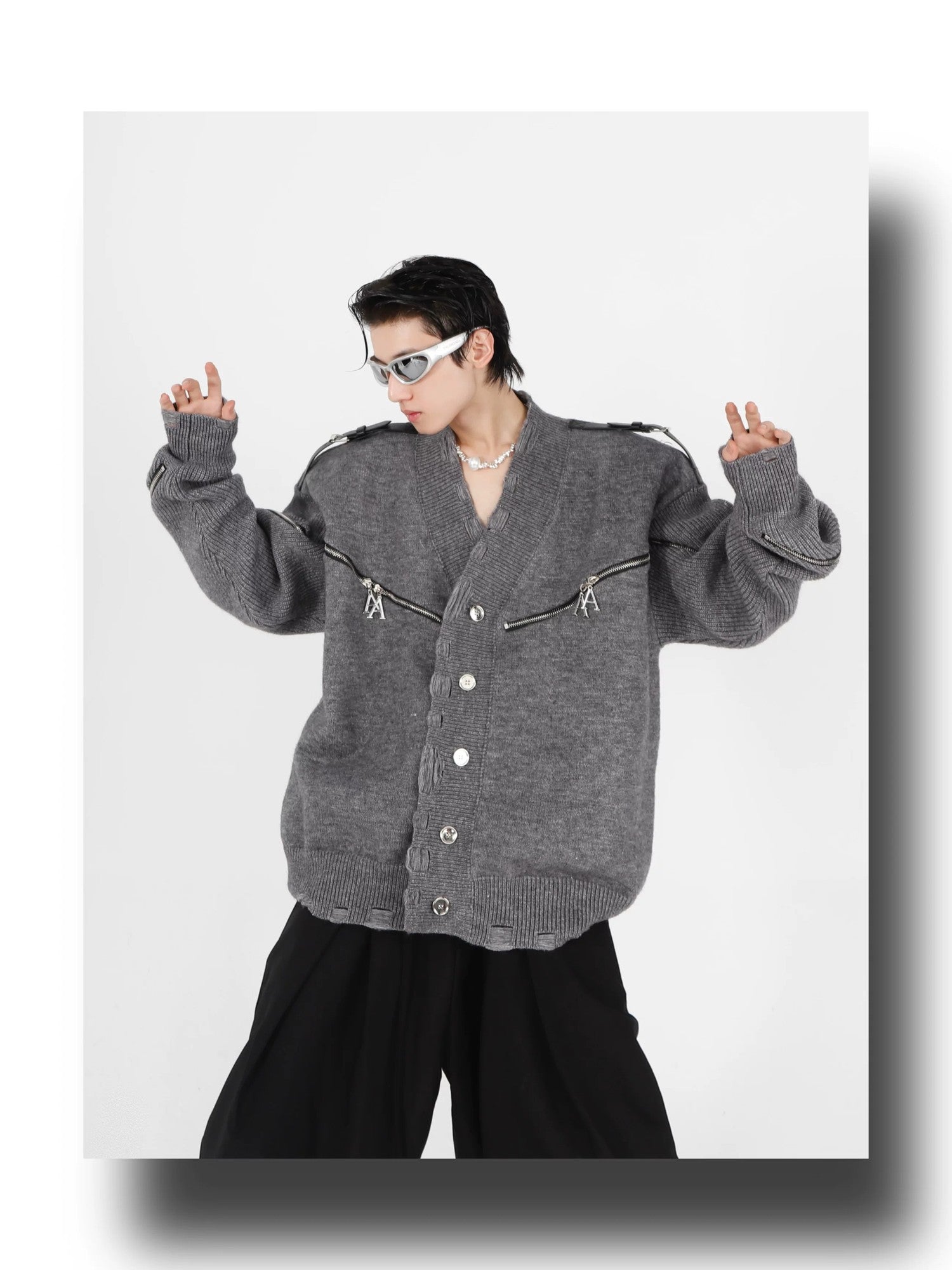 desc::deconstructed-full-zip-v-neck-punk-knit-cardigan-detail-img-22