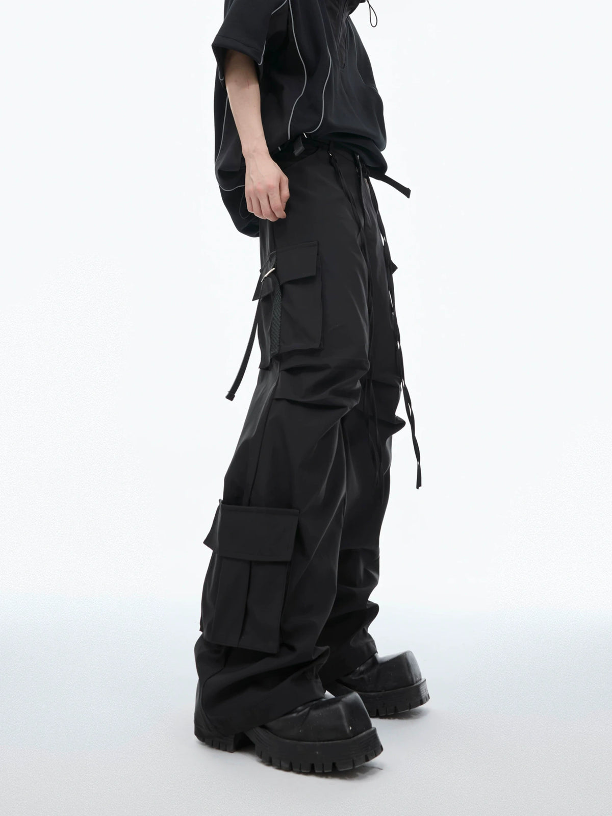 Deconstructed Hooded Tee & Loose Cargo Pants Set - Black Pants